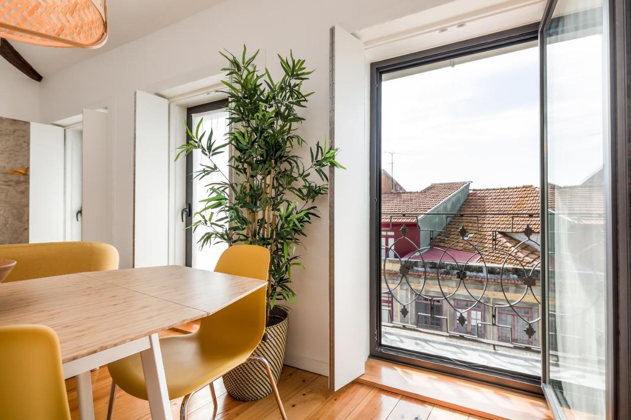 Opo Bonjardim 902 I Apartment Porto Luaran gambar